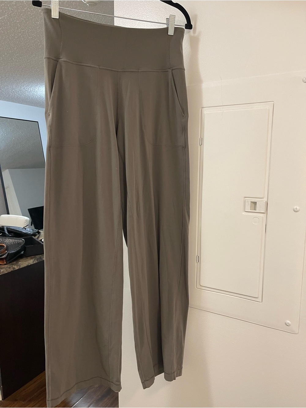 lululemon athletica Wide-Leg High-Rise Pants in Olive